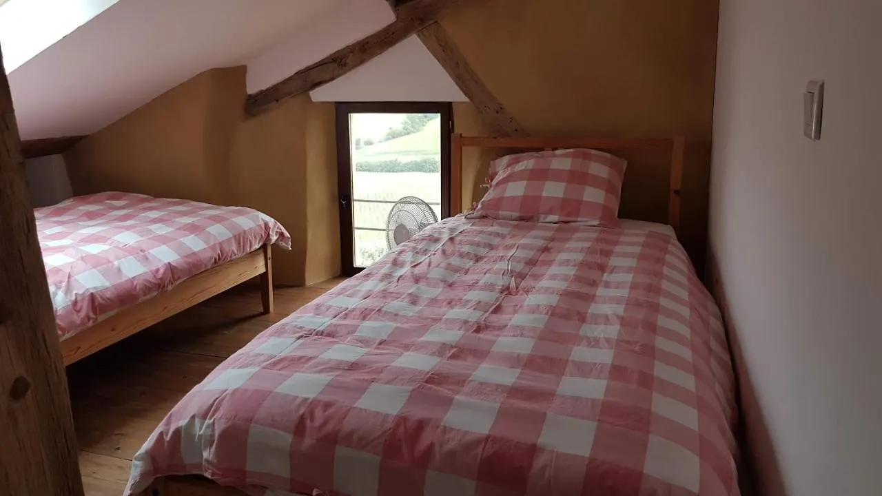 Le Peyroutet Apartment Cazaux-Villecomtal